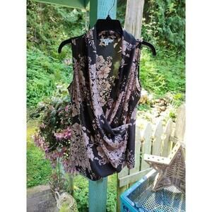 Charming Floral Sleeveless Wrap Top Cabi Small